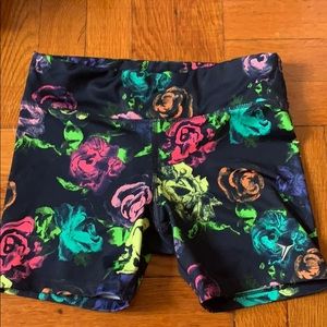 Kids floral biker shorts